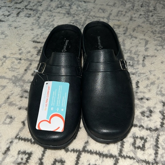 BareTraps Shoes - Size 10 Baretraps Darla Ultra Comfort Slip Ons